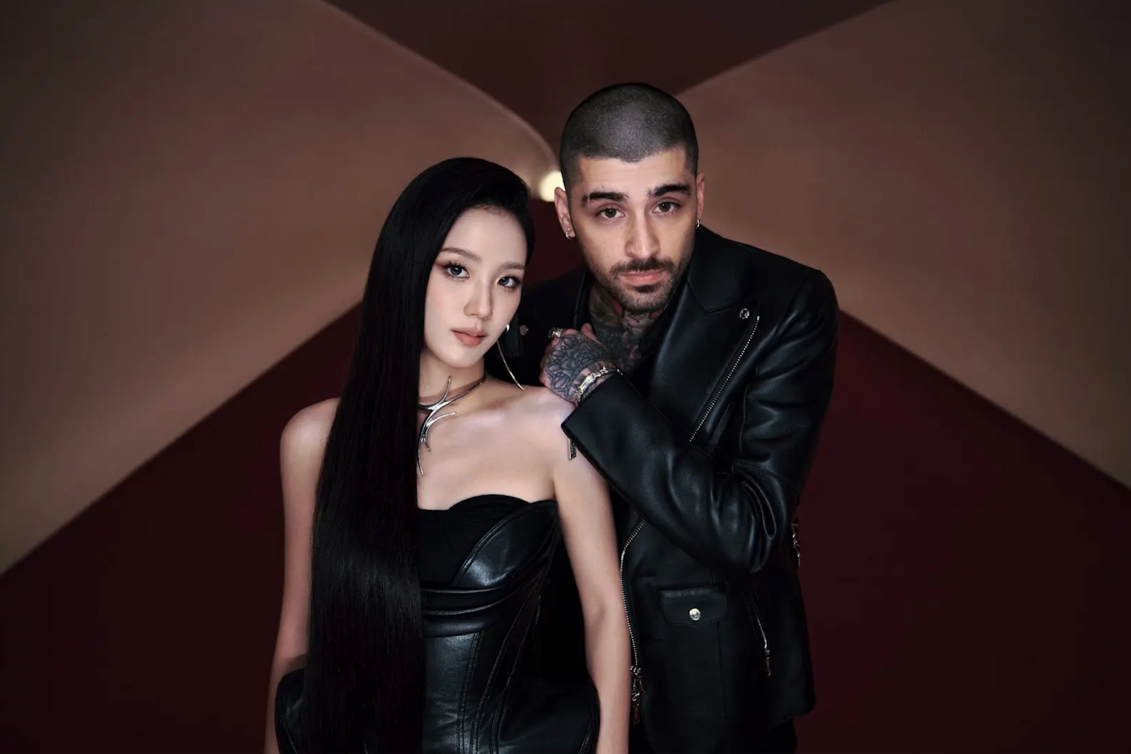 GLOBAL SUPERSTARS JISOO AND ZAYN UNITE FOR BLOCKBUSTER DUET “EYES CLOSED”