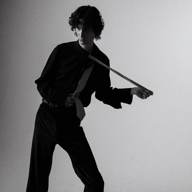 BREAKOUT ARTIST OF THE YEAR SOMBR RELEASES NEW SINGLE “12 TO 12” TODAY