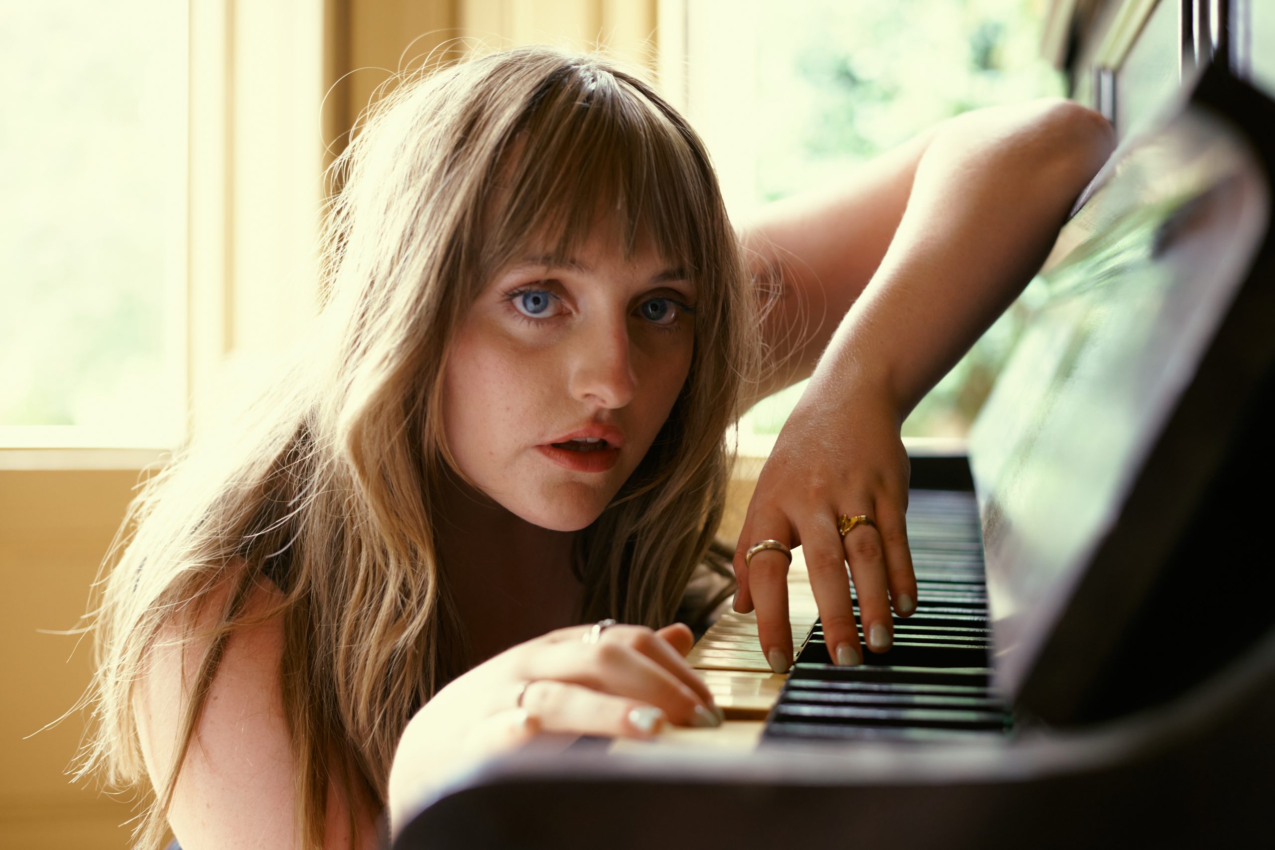 Nell Mescal Releases EP ‘The Closest We’ll Get’ – OUT NOW