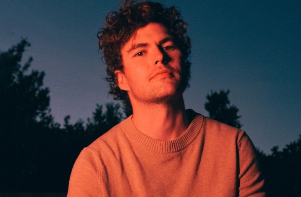 Photo of Vance Joy