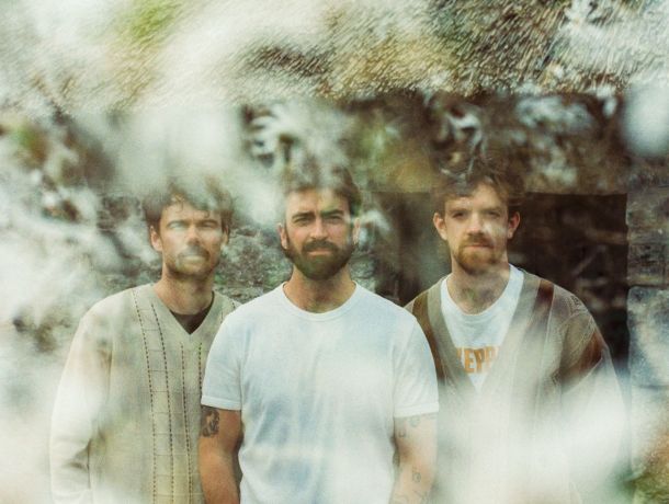 Photo of AMBLE ANNOUNCE THEIR SECOND STUDIO ALBUM ‘LOVE AND ALL ITS WARES’ OUT JANUARY 29TH// HEAR NEW SINGLE ‘LAST RITES’ NOW